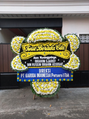 Papan Bunga Duka di Malatunrung
